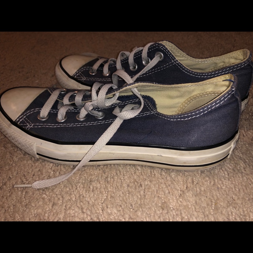 Converse - Picture 3 of 4